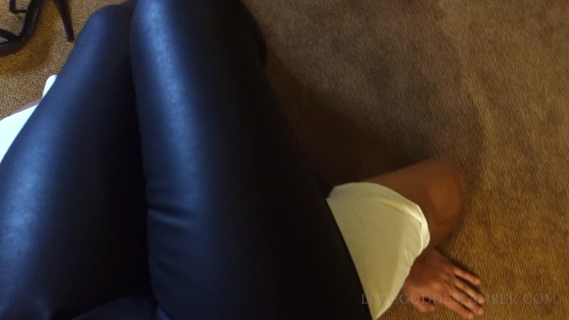 Goddess_Amber_-_Meet_my_footboys_-_Footworship__FOOT_FETISH__FOOT_SLAVE_TRAINING__VERBAL_HUMILIATION__FEMALE_DOMINATION__FEMDOM_POV_.mp4.00001.jpg
