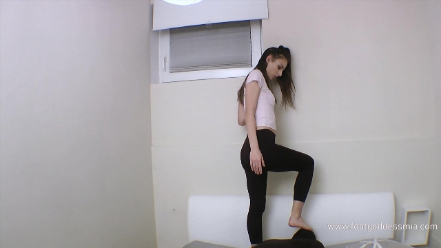   mistress feet domination - Some days can be so boring - part 1. Starring Foot Goddess Mia 00002