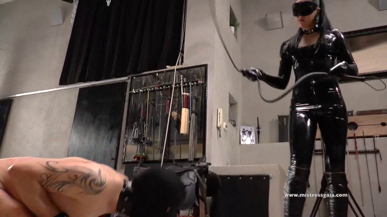 MISTRESS GAIA AND HER FURY.mov.0008