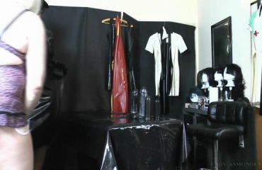 Lady Asmondena – Strict Rubber Fuck [Ass Fucking]