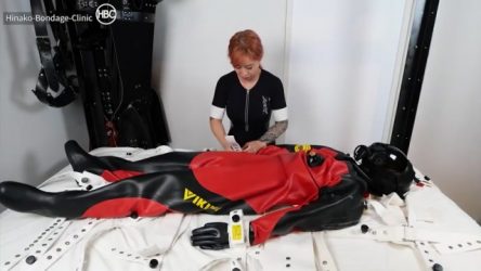Hinako House of Bondage (COSPLAY) Segufix Bondage with a Viking Diving Suit