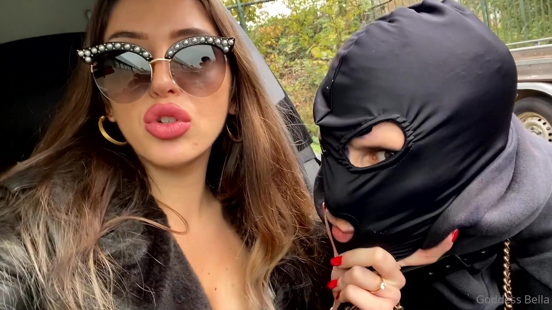 The cruel beauty goddess bella