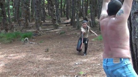 GERALD_HRFAN_-_The_Zenith_Bullwhip_3.mp4.0002