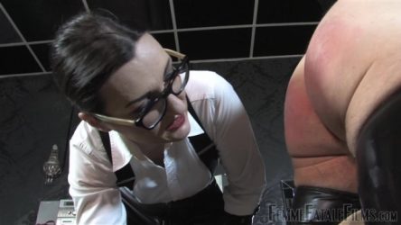 Femme Fatale Films – A Sting In The Tail. Starring Lady Victoria Valente