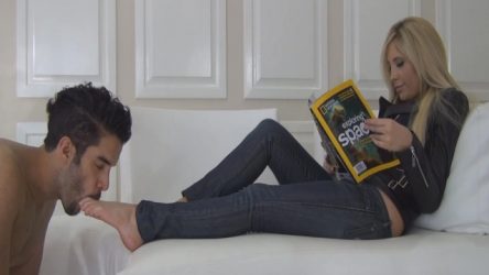 American Mean Girls - Fuck Tasha's Perfect Feet. Starring Princess Tasha American Mean Girls – Fuck Tasha’s Perfect Feet. Starring Princess Tasha