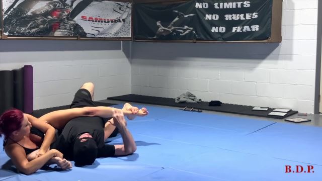 - Fight Time 0: Sarah Brooke 00001 Fight Time 0: Sarah Brooke - 00001