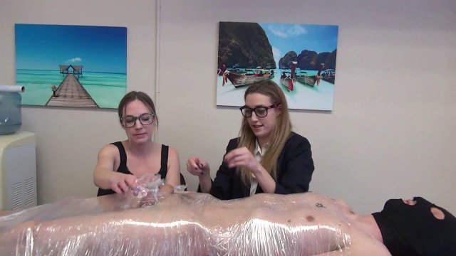 Bossy Girls - 2 Topless Cock Suckers 00000 Bossy Girls - 2 Topless Cock Suckers - 00000