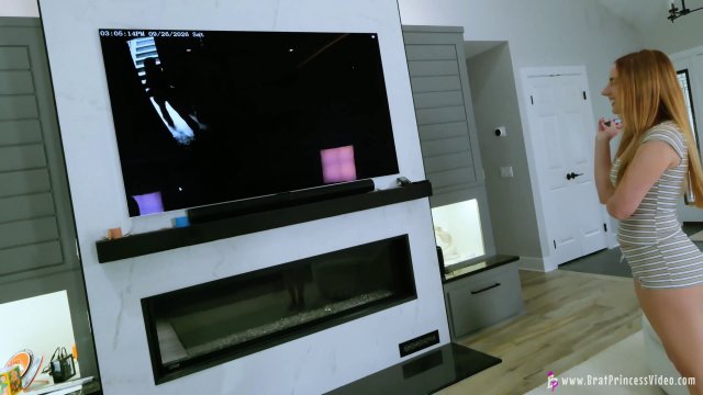 Brat Princess 2 - Ava and Grace - Watch their Favorite Show 00002