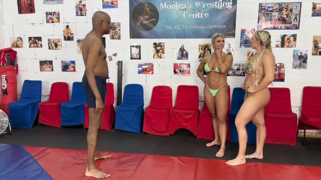 Strong Girls Lift And Carry Man with Ease -  00001