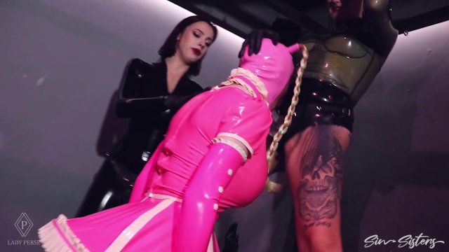 Lady Perse - Pegging latex bimbo barbie doll with our strap-on cocks | Lady Perse, Melisande Sin -  00001