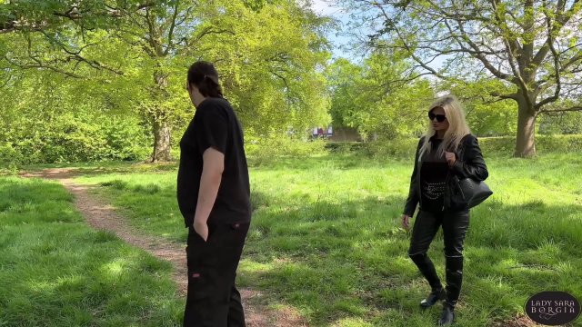 Lady Sara Borgia Femdom Clips - Public Wallet Drained 00001 Lady Sara Borgia Femdom Clips - Public Wallet Drained - 00001