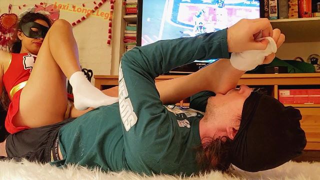 - Super Sole Sunday: Cheerleader Foot Worship 00002 Super Sole Sunday: Cheerleader Foot Worship - 00002