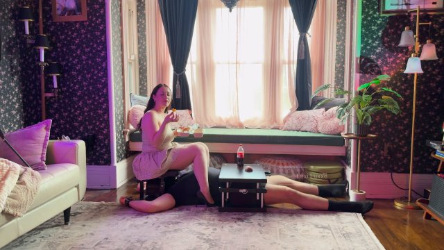 Lexi Luxxe - A Gentlemen Only Eats the Leftovers 00001 Lexi Luxxe - A Gentlemen Only Eats the Leftovers - 00001
