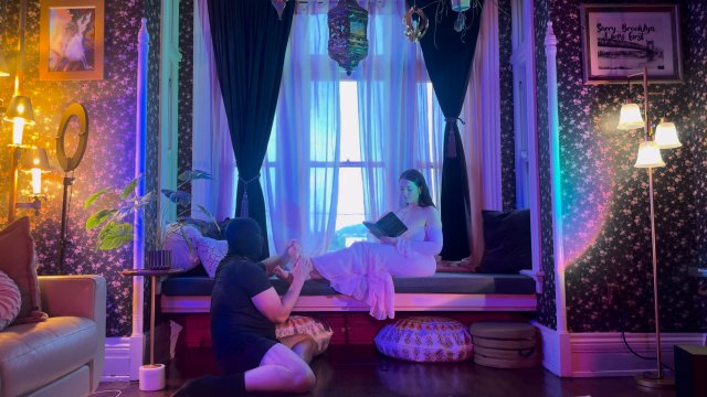 Lexi Luxxe - Captivated in My Feet 00002 Lexi Luxxe - Captivated in My Feet 00002