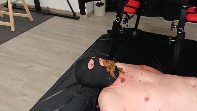 MISS DULA - The More I Make, The More He Eats 00002