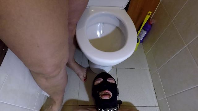 MISTRESS ANNALISE - Eat Our Shit In The Toilet 00002 MISTRESS ANNALISE - Eat Our Shit In The Toilet 00002