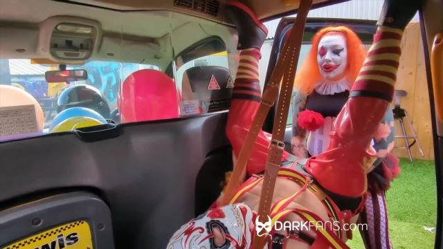 MISTRESS BEDLAM: It The Clown Comes To Play