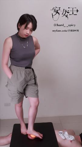 - Full-Weight Ball Stomping! Tennis Ball vs. Testicles 00002 Full-Weight Ball Stomping! Tennis Ball vs. Testicles - 00002