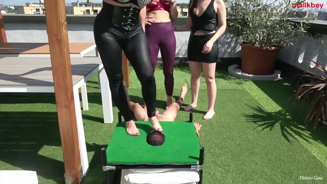 Mistress Gaia – MISTRESS GAIA – STOMPING A WORM