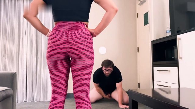 Onlyballkicking - Rough Ballbusting Workout - Tori 00002 Onlyballkicking - Rough Ballbusting Workout - Tori 00002