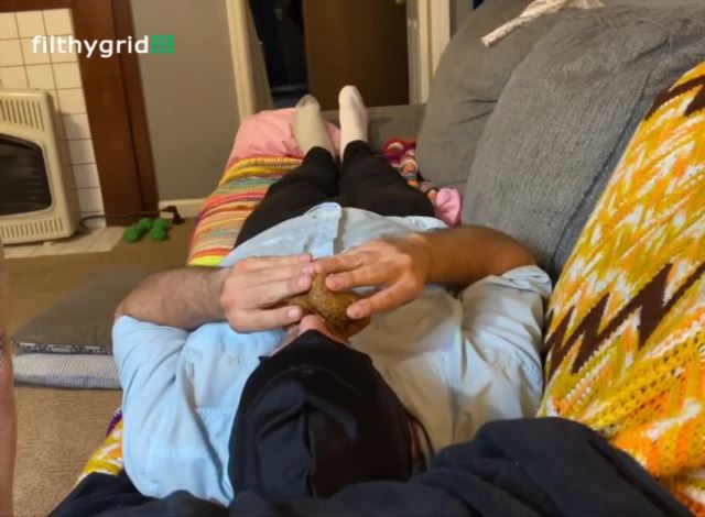 [Scat – Fboom.me] PRINCESS KAZER - Feeding My Toilet Slave Then Teasing