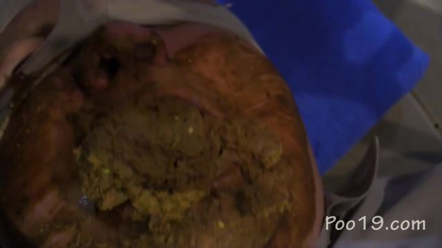 Poo19 - Milenna smelly cool toilet for 6 girls 00001 Poo19 - Milenna smelly cool toilet for 6 girls 00001