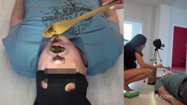 [Scat – Fboom.me] Poo19 - My mouth was completely filled with hard shit - Femdom Scat