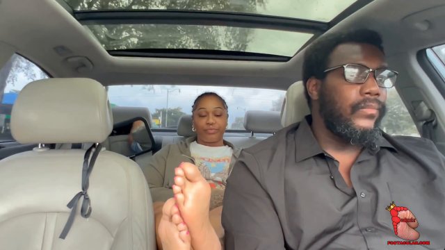 QueenTacular - Good Guys Finish First - Goddess Iannaa Foot Worship 00000 QueenTacular - Good Guys Finish First - Goddess Iannaa Foot Worship - 00000