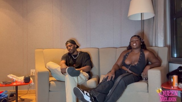 Queen Melanins Clips - Sissy Cuck Worships our sneakers and feet -  00001