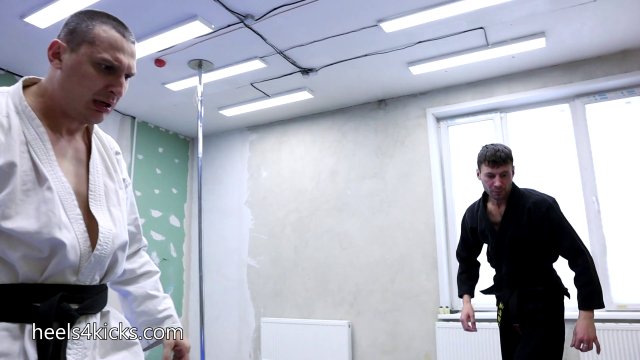The Lesley Fox supremacy - Tiffany and the pathetic revenge of the sensei 00002