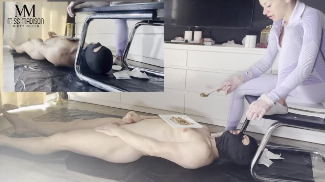 [Scat – Fboom.me] VALENTINA LUX - Obedience And Enjoyment – The Special Meal After Training