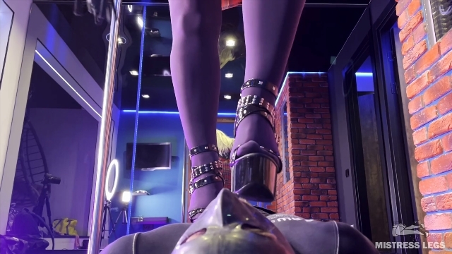 Mistress Legs mistress smelly feet - High Heels Trampling And Heels Sucking In Sexy Purple Pantyhose