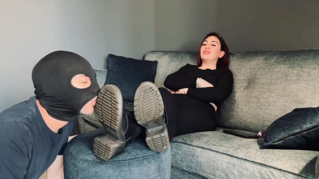 KinkamiQuesto - OSSIDIANA - Remove every trace of dirt and sweat [ITA]