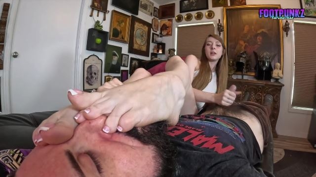 Footpunkz - Bratty Babelord with Sweaty Size 10s Foot Smelling Handjob