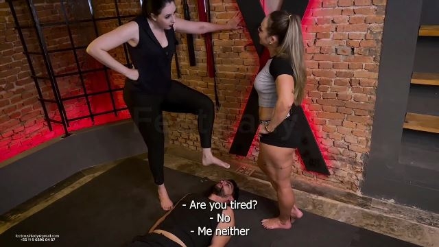 The Real Feet Lady - The worst humiliation - Double Foot gagging, headscissors and facesitting The Real Feet Lady - The worst humiliation - Double Foot gagging, headscissors and facesitting