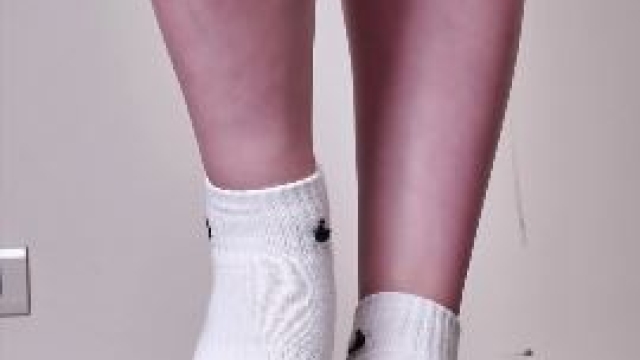 Mistress Ann - Full-Weight Ball Stomping! Tennis Ball vs. Testicles Mistress Ann - Full-Weight Ball Stomping! Tennis Ball vs. Testicles