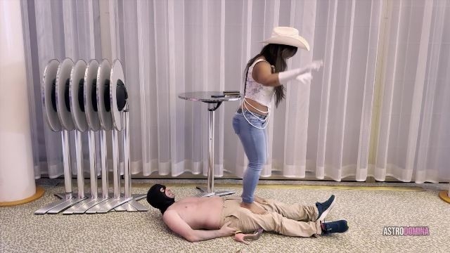 AstroDomina - TRAMPLED BY THE COWGIRL