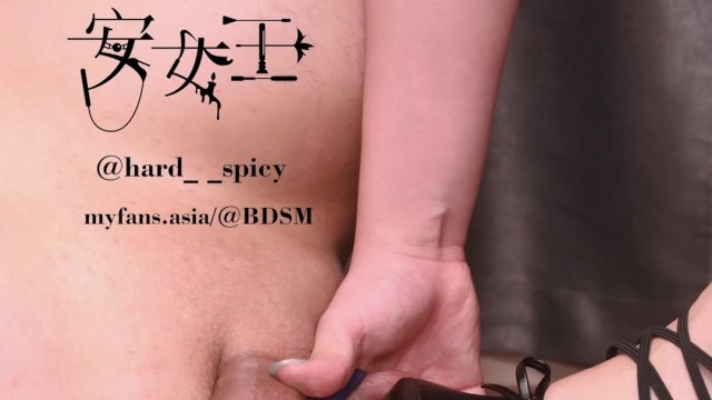 Mistress Ann - Single Leg Hoist Ballbusting: Stomping Balls Into His Own Thigh Mistress Ann - Single Leg Hoist Ballbusting: Stomping Balls Into His Own Thigh