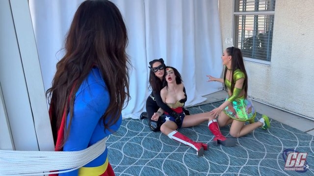 CHRISTINA CARTER SUPER HEROINE – MESMERIZED MARVELS