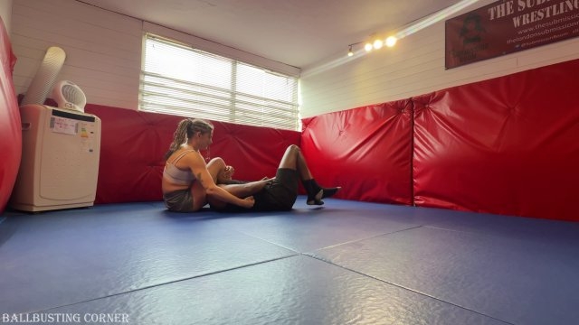 Ballbusting corner – Bad decision