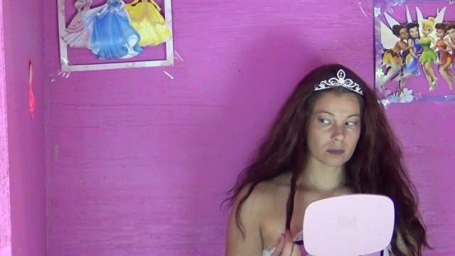 Bossy Girls – Faith’s Cum Showers